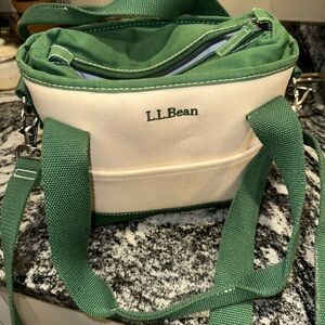 L.L. Bean Green and Cream Lunch Tote Bag